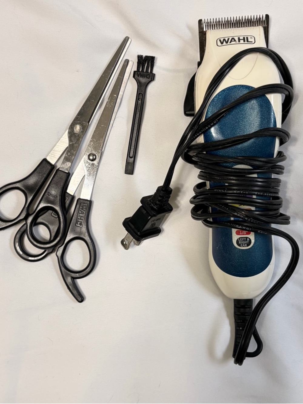 Vintage Wahl Clipper Color Pro Complete Haircutting Kit with Easy Color Model